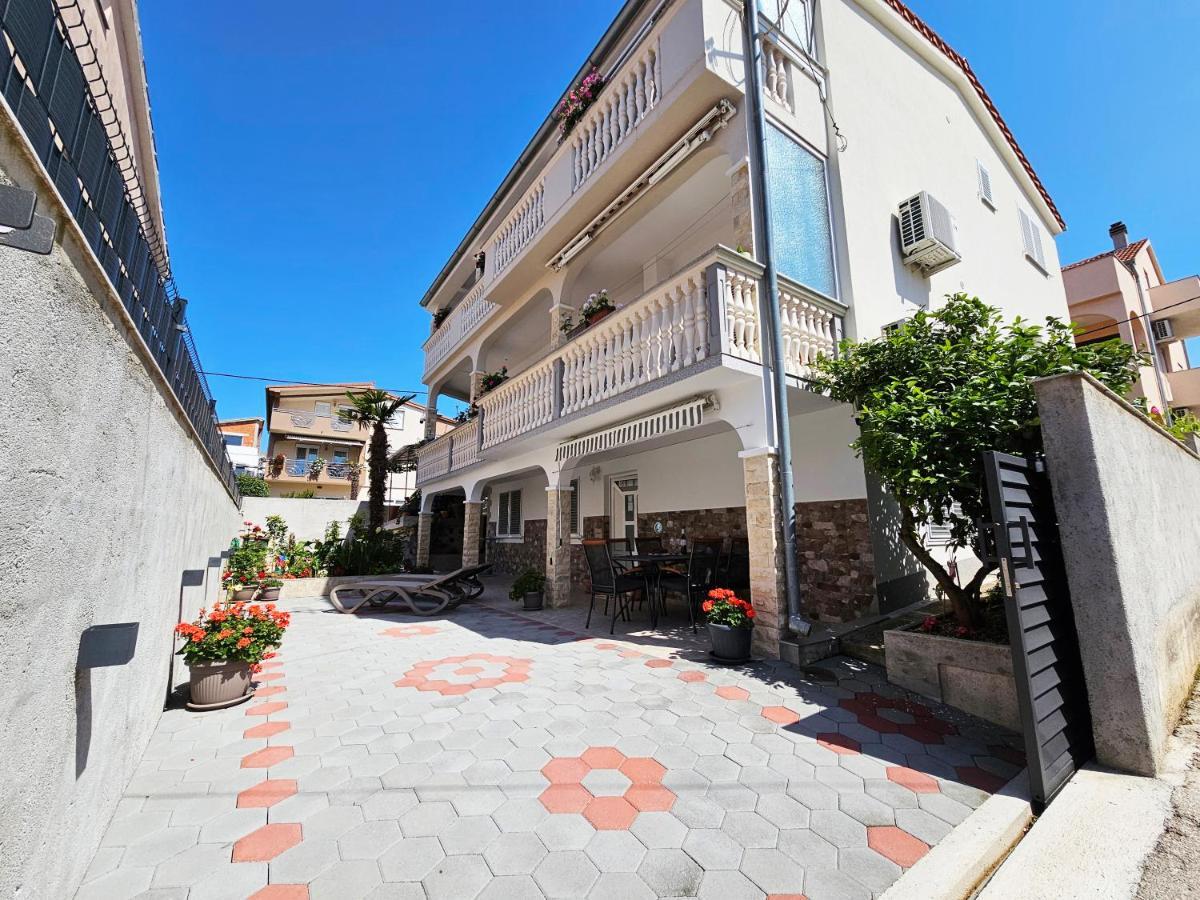 Modern 3Br Apartments In Zadar With Balcony Or Terrace, Free Parking & Ac Exteriör bild