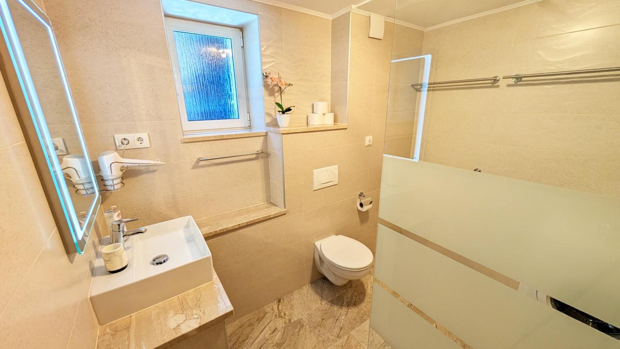 Modern 3Br Apartments In Zadar With Balcony Or Terrace, Free Parking & Ac Rum bild